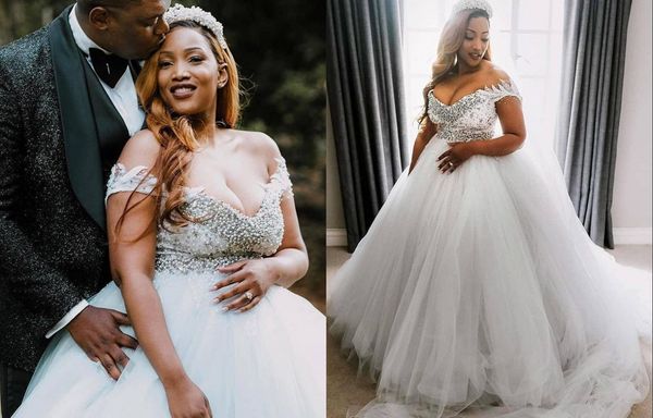 amazing south african plus size wedding bridal dresses a line off the shoulder pearls with sleeves tulle long wedding gowns cheap, White
amazing south african plus size wedding bridal dresses a line off the shoulder pearls with sleeves tulle long wedding gowns cheap, White