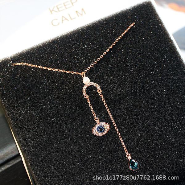 S925 high version of Shi Jia the same kind of devil's eye full of diamond necklace woman, Devil's eye crystal pendant clavicle chain
S925 high version of Shi Jia the same kind of devil's eye full of diamond necklace woman, Devil's eye crystal pendant clavicle chain