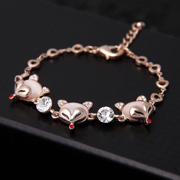 high-end hand-decorated cat eye stone small fox water drill bracelet, Golden;silver
high-end hand-decorated cat eye stone small fox water drill bracelet, Golden;silver