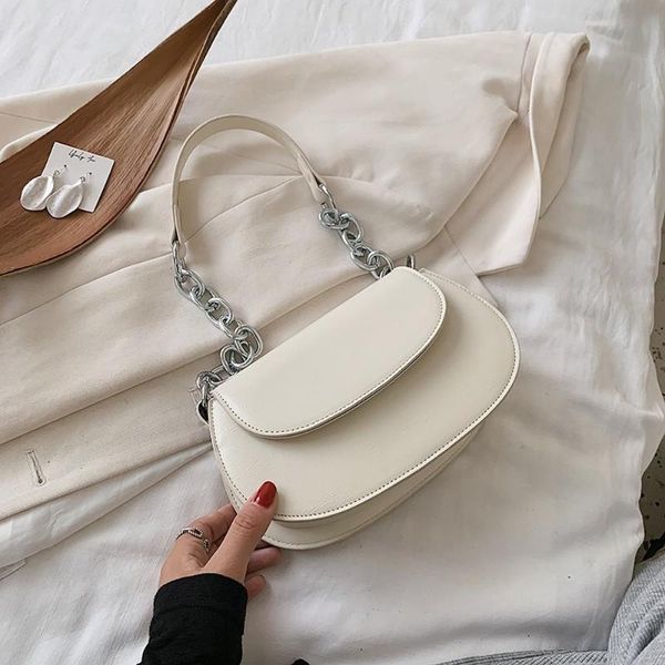 new elegant chain female shoulder handbags small pu leather saddle bags for women simple solid color ladies' travel flap bags
new elegant chain female shoulder handbags small pu leather saddle bags for women simple solid color ladies' travel flap bags