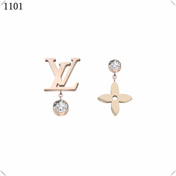 luxury designer jewelry women earrings four leaf flower earrings stainless steel silver rose gold elagant asymmetrical diamond stud 016, Golden;silver
luxury designer jewelry women earrings four leaf flower earrings stainless steel silver rose gold elagant asymmetrical diamond stud 016, Golden;silver