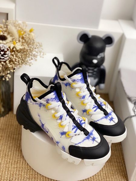 luxury brand designer men women casual shoes triple white black sneakers leather trainer nylon printed platform trainers shoes 35-45
luxury brand designer men women casual shoes triple white black sneakers leather trainer nylon printed platform trainers shoes 35-45