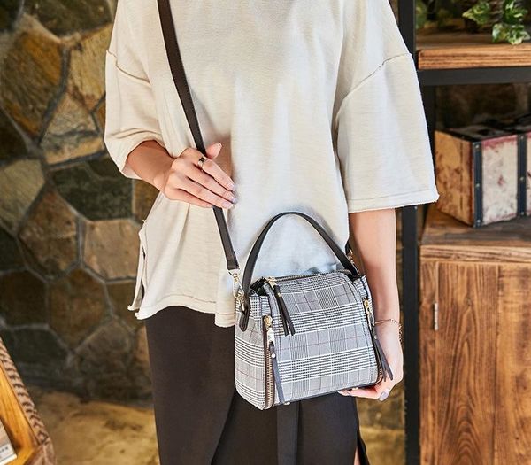 new-small for women fashion fashionable korean style all-match cross simple girl shoulder meaaenger02
new-small for women fashion fashionable korean style all-match cross simple girl shoulder meaaenger02