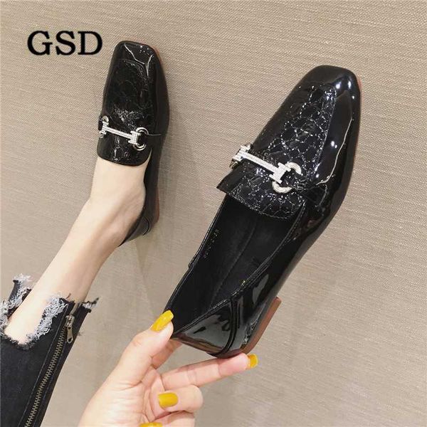new spring autumn women flats soft leather casual flat shoes woman loafers oxford shoes fashion women black moccasins
new spring autumn women flats soft leather casual flat shoes woman loafers oxford shoes fashion women black moccasins