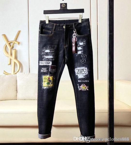 2020 brand new mens designer jeans distressed ripped biker jeans slim fit motorcycle biker mens designer pants black jeans, Blue
2020 brand new mens designer jeans distressed ripped biker jeans slim fit motorcycle biker mens designer pants black jeans, Blue