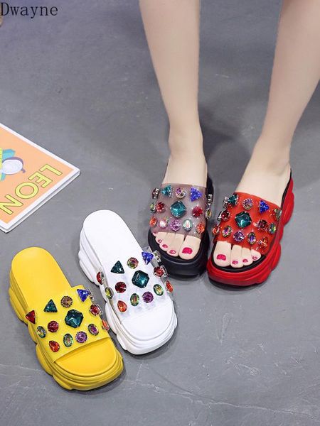 2020 new fashion rhinestones wear transparent sponge cake thick bottom and increase lazy people half slippers children, Black
2020 new fashion rhinestones wear transparent sponge cake thick bottom and increase lazy people half slippers children, Black