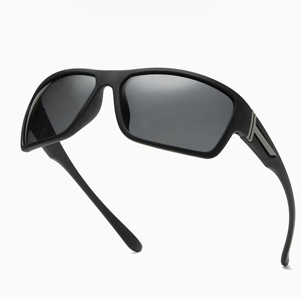 souson brand design for men outdoor polarized sunglasses with color film lens 79pd, White;black
souson brand design for men outdoor polarized sunglasses with color film lens 79pd, White;black