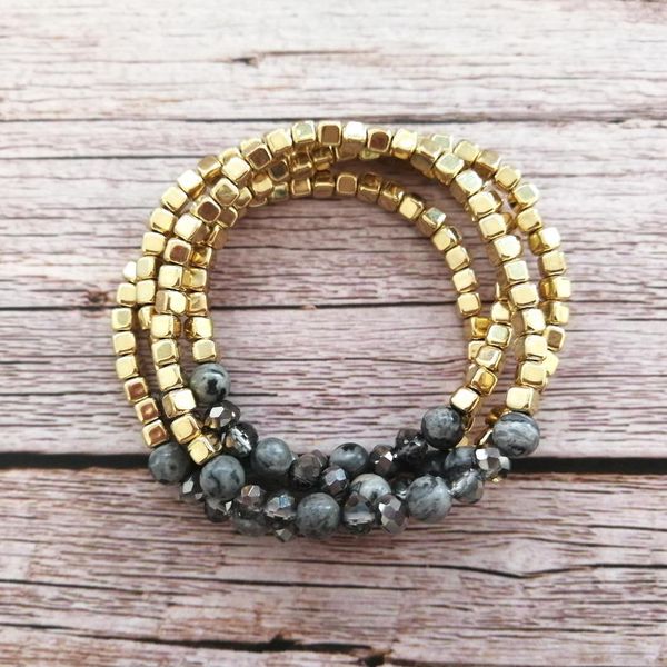 4 pcs/set zwpon gold filled blocks glass beaded bracelets set women mixed squared beads stretch bangles jewelry wholesale, Black
4 pcs/set zwpon gold filled blocks glass beaded bracelets set women mixed squared beads stretch bangles jewelry wholesale, Black