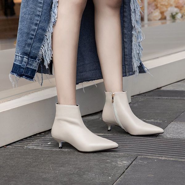 cootelili women ankle boots 3.5cm heel pointed toe black beige basic zip 2020 new fashion shoes for woman botas mujer 34-39
cootelili women ankle boots 3.5cm heel pointed toe black beige basic zip 2020 new fashion shoes for woman botas mujer 34-39
