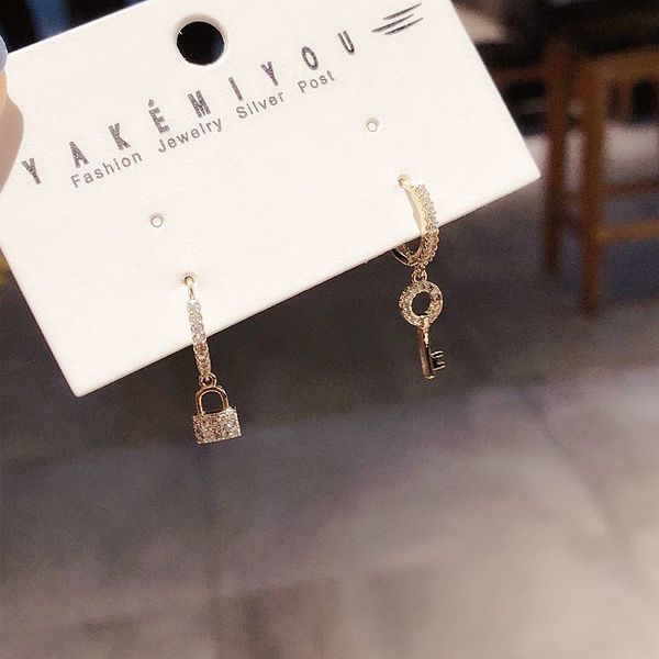 high-end cz crystal key lock drop earrings for women micro paved cubic zircon earrings fashion jewelry, Silver
high-end cz crystal key lock drop earrings for women micro paved cubic zircon earrings fashion jewelry, Silver