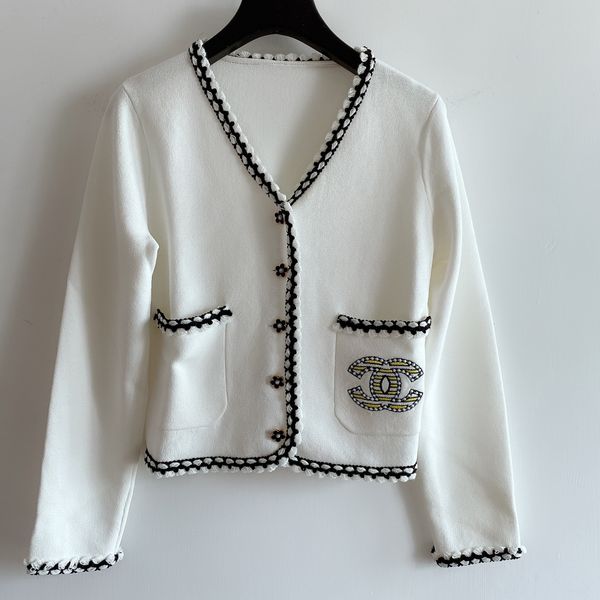 milan runway sweater 2020 v neck long sleeve high end jacquard cardigan women designer sweater 0711-11, White;black
milan runway sweater 2020 v neck long sleeve high end jacquard cardigan women designer sweater 0711-11, White;black