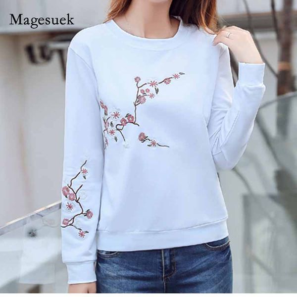 women autumn vintage embroidered woman 2020 fashion pullover loose simple shirts womens blouses long sleeve cotton blouses 10714, White
women autumn vintage embroidered woman 2020 fashion pullover loose simple shirts womens blouses long sleeve cotton blouses 10714, White