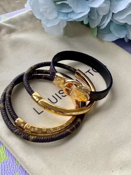 3 styles punk leather bracelet with metal clasp for women and man charm jewelry gift ps4510, Black
3 styles punk leather bracelet with metal clasp for women and man charm jewelry gift ps4510, Black