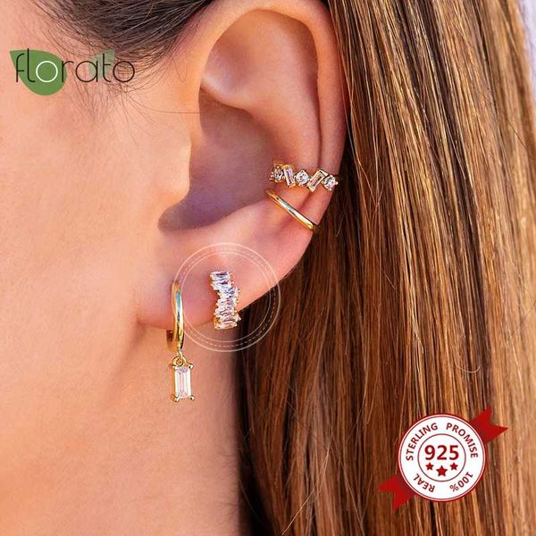 925 sterling silver crystal huggies small hoops earrings skinny cz boho classic minimal charming earrings thin hoops gift, Golden;silver
925 sterling silver crystal huggies small hoops earrings skinny cz boho classic minimal charming earrings thin hoops gift, Golden;silver