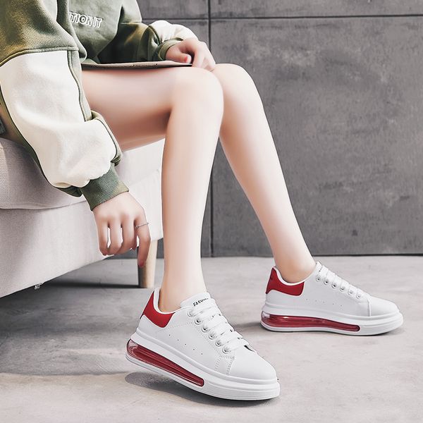 tenis feminino 2020 women tennis shoes flats breathable lace-up female sneakers women footwear chaussure femme sneakers cheap
tenis feminino 2020 women tennis shoes flats breathable lace-up female sneakers women footwear chaussure femme sneakers cheap