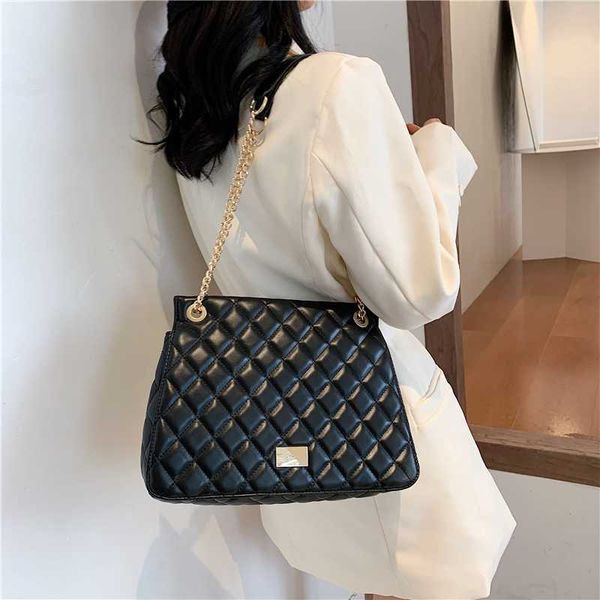 fashion chain underarm bag female leather shoulder bag 2020 trend luxury handbags women bags designer quality shopper tote
fashion chain underarm bag female leather shoulder bag 2020 trend luxury handbags women bags designer quality shopper tote