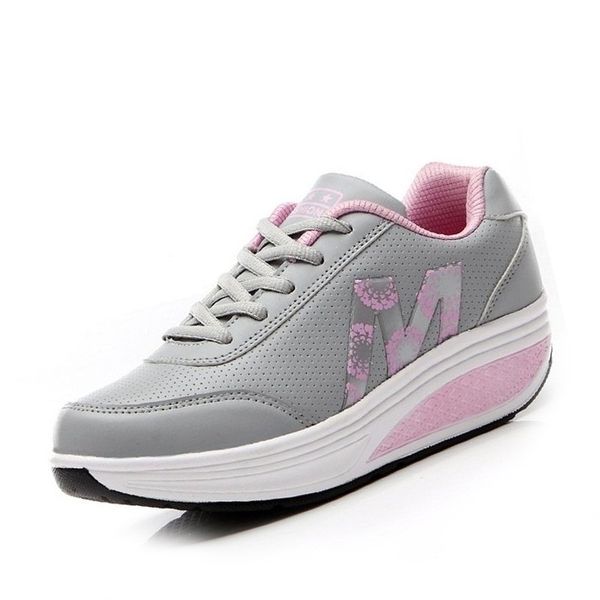 autumn women casual flats women fitness shoes fashion comfortable platform shoes size 35-40 a1001, Black
autumn women casual flats women fitness shoes fashion comfortable platform shoes size 35-40 a1001, Black