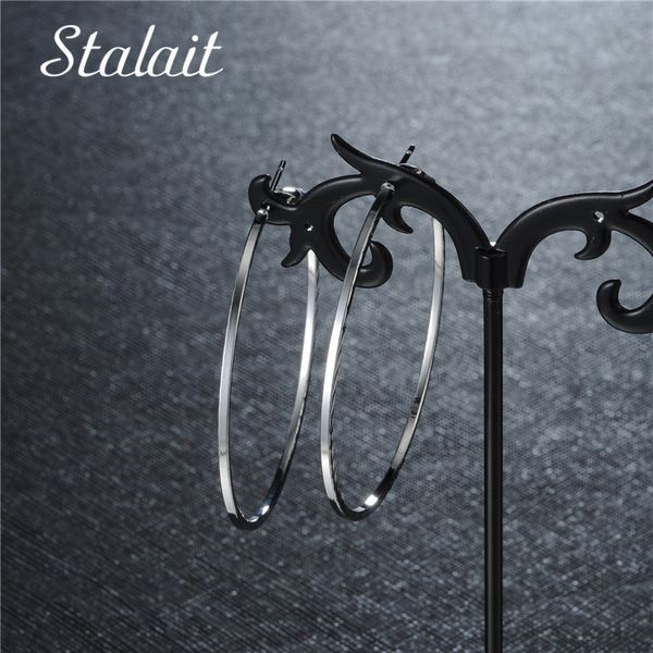 minimalist jewelry 30-60mm boho big circle hoop earrings silver color earrings for women girl wedding party gift, Golden;silver
minimalist jewelry 30-60mm boho big circle hoop earrings silver color earrings for women girl wedding party gift, Golden;silver