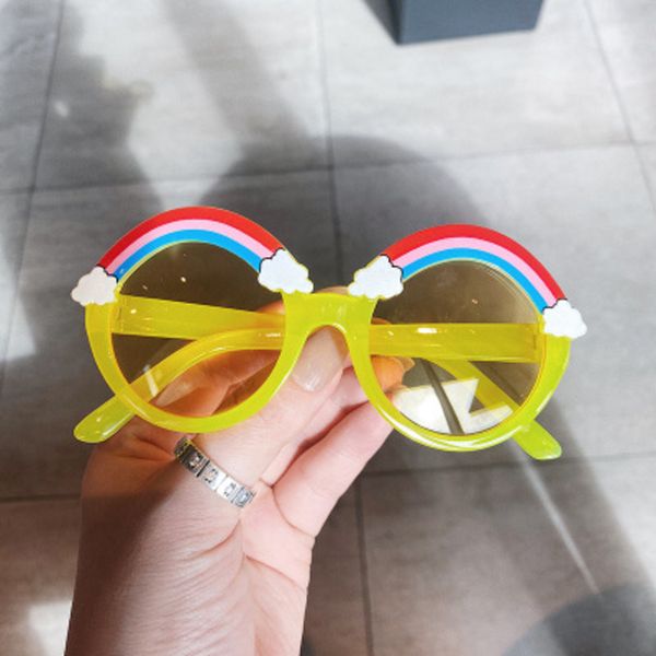 new fashion cute round sunglasses children 2020 rainbow sun glasses kids comfortable light shades boys girls shades, White;black
new fashion cute round sunglasses children 2020 rainbow sun glasses kids comfortable light shades boys girls shades, White;black