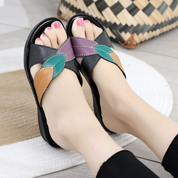 women sandals 2020 summer slippers leather leaves casual flat sandals fashion women shoes beach female sandalias size 36-40, Black 
women sandals 2020 summer slippers leather leaves casual flat sandals fashion women shoes beach female sandalias size 36-40, Black