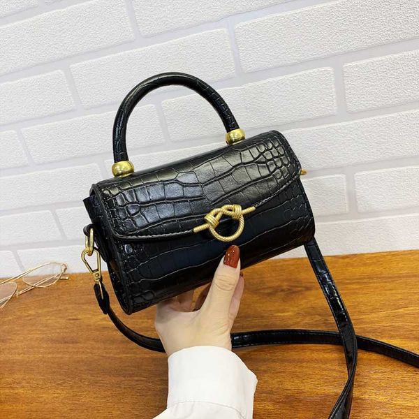 solid pu leather stone pattern ladies designer handbag women bag crossbody bags for women purses and handbags
solid pu leather stone pattern ladies designer handbag women bag crossbody bags for women purses and handbags