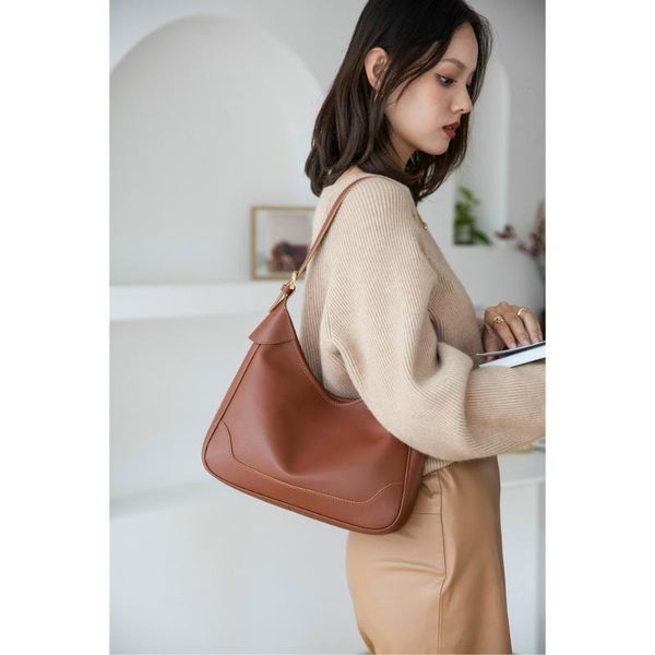totes venof french armpit bags fashion women's split leather shoulder bag ladies messenger luxury crossbody for women
totes venof french armpit bags fashion women's split leather shoulder bag ladies messenger luxury crossbody for women