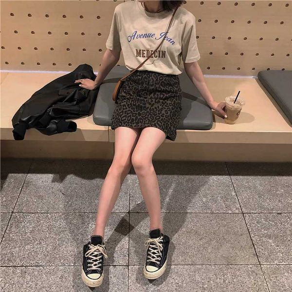 women high waist leopard print denim skirt 2020 summer bodycon pencil skirt streetwear women fashion casual mini skirt2020, Black 
women high waist leopard print denim skirt 2020 summer bodycon pencil skirt streetwear women fashion casual mini skirt2020, Black