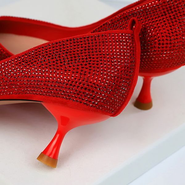 women 5cm high heels wedding bridal red yellow crystal hollow kitten low heels scarpins pumps valentine pink office shoesmultifunction, Black
women 5cm high heels wedding bridal red yellow crystal hollow kitten low heels scarpins pumps valentine pink office shoesmultifunction, Black