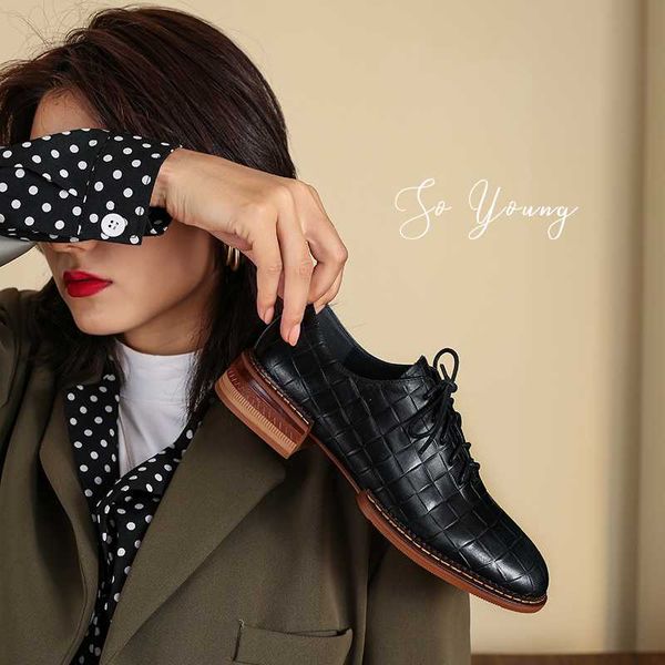 ins women pumps natural leather shoes checkered embossing cowhide women shoes fashion retro car stitching british style, Black
ins women pumps natural leather shoes checkered embossing cowhide women shoes fashion retro car stitching british style, Black