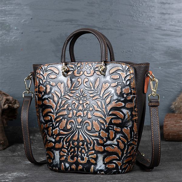 2020 женская мода уникальный печати прочный ретро коровьей кожи tote стиль женская сумка tote сумки на ремне сумки офис дневные
2020 женская мода уникальный печати прочный ретро коровьей кожи tote стиль женская сумка tote сумки на ремне сумки офис дневные