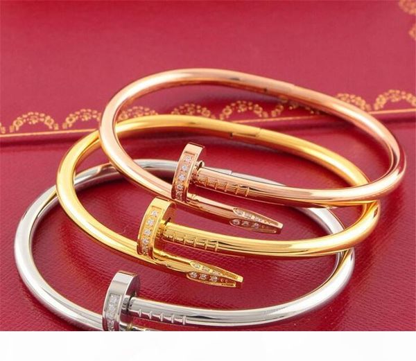 100% new 316l titanium steel brand name nail punk lovers women and man bangle with dust bag, Black
100% new 316l titanium steel brand name nail punk lovers women and man bangle with dust bag, Black