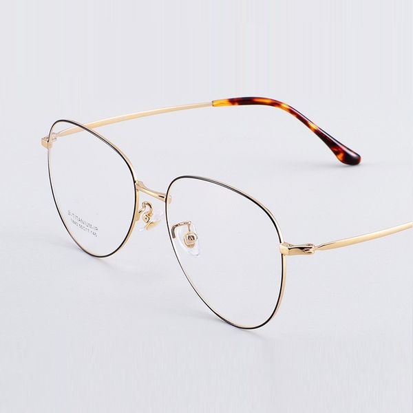 w-135 retro anti-blue radiation b titanium myopia glasses classic flat women eyewear glasses men goggles eyewear frame, Black
w-135 retro anti-blue radiation b titanium myopia glasses classic flat women eyewear glasses men goggles eyewear frame, Black