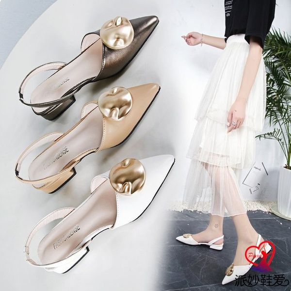 2020 new women sandals mid-heel buckle hollow single shoes toe cap sandals women pointed toe thick heels sandalias mujer, Black
2020 new women sandals mid-heel buckle hollow single shoes toe cap sandals women pointed toe thick heels sandalias mujer, Black