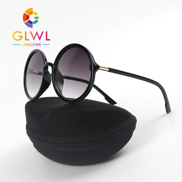 sunglasses for women vintage women's fashion glasses 2020 eyewear cover ladies black case sunglass vendor wholesale, White;black
sunglasses for women vintage women's fashion glasses 2020 eyewear cover ladies black case sunglass vendor wholesale, White;black