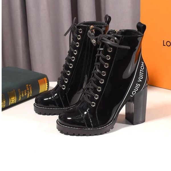 167 new women's casual shoes, luxury designer women's shoes, outdoor travel party shoes, original box packaging, Black
167 new women's casual shoes, luxury designer women's shoes, outdoor travel party shoes, original box packaging, Black