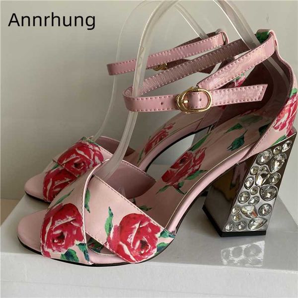 сладкая роза printed розовых сандалий женщин крест пояс rhinestone пятки peep toe коренастых высокие каблуки кристалл драгоценный sandalias, Black
сладкая роза printed розовых сандалий женщин крест пояс rhinestone пятки peep toe коренастых высокие каблуки кристалл драгоценный sandalias, Black