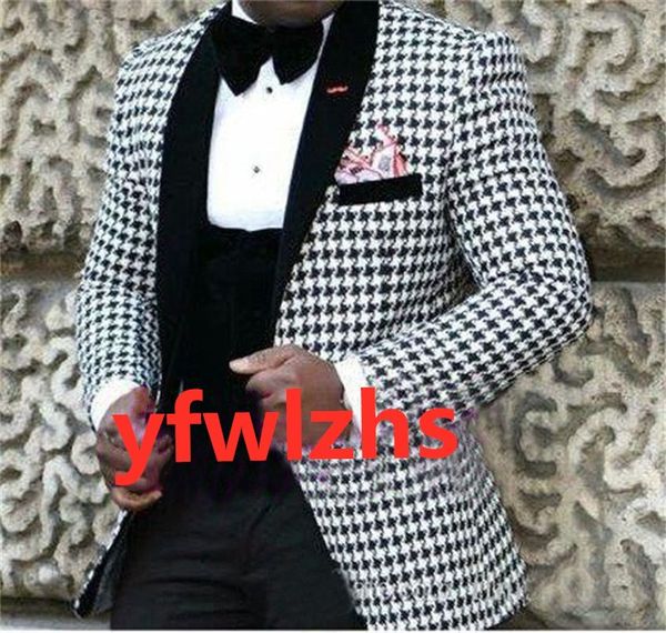 classic shawl lapel wedding tuxedos slim fit suits for men groomsmen suit three pieces prom formal suits (jacket+pants+vest+tie) w236, Black;gray
classic shawl lapel wedding tuxedos slim fit suits for men groomsmen suit three pieces prom formal suits (jacket+pants+vest+tie) w236, Black;gray