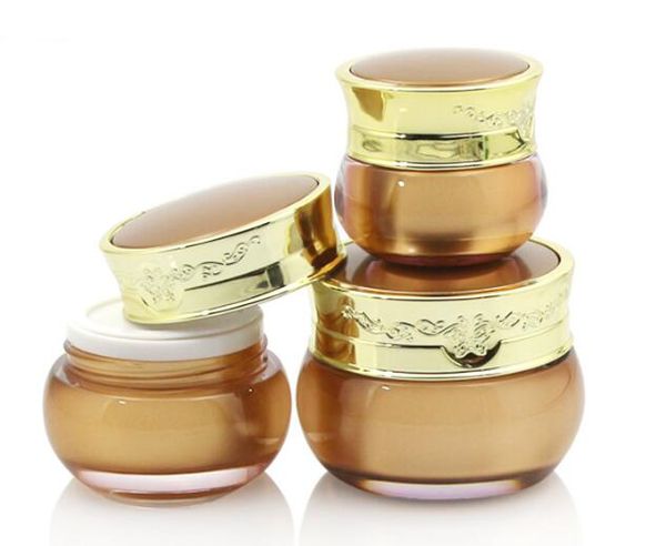 1pcs 10g/15g/30g empty cream jar plastic acrylic refillable bottle butterfly makeup pot travel face lotion cosmetic container
1pcs 10g/15g/30g empty cream jar plastic acrylic refillable bottle butterfly makeup pot travel face lotion cosmetic container