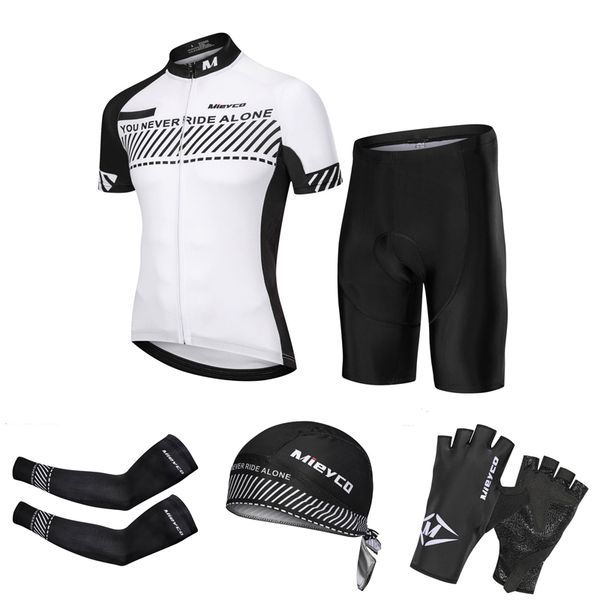 mieyco cycling jersey 2020 cycling clothing summer men's set bicycle clothes bike man pro set outfit, Black;blue
mieyco cycling jersey 2020 cycling clothing summer men's set bicycle clothes bike man pro set outfit, Black;blue