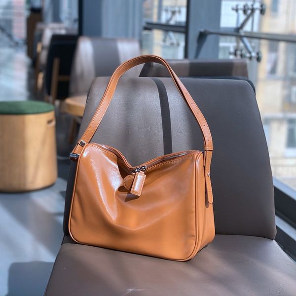 woonam women fashion handbag genuine shiny calf leather shoulder hobo crossbody bag wb1211
woonam women fashion handbag genuine shiny calf leather shoulder hobo crossbody bag wb1211