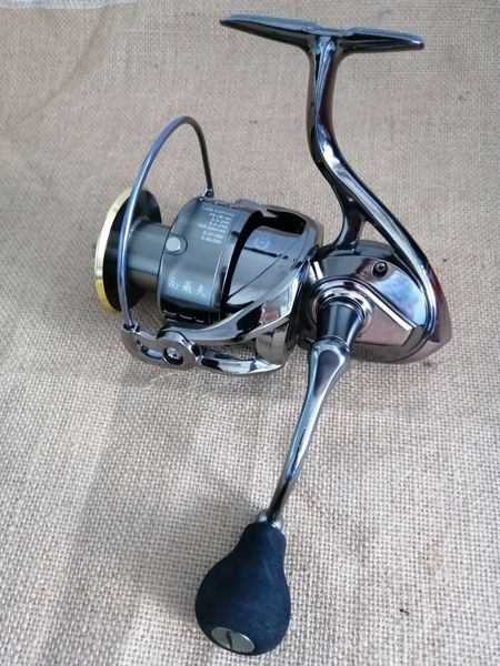 sg6000 all metal spinning wheel seawater protection sea fishing reel 10bb distant wheel cnc screw-in crank 15kg braking force
sg6000 all metal spinning wheel seawater protection sea fishing reel 10bb distant wheel cnc screw-in crank 15kg braking force
