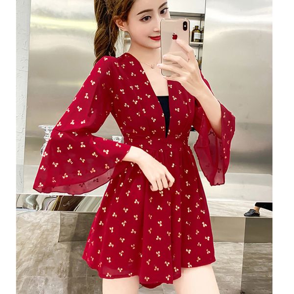 #1574 black red transparent chiffon playsuits women v neck vintage printed wide leg short jumpsuit flare sleeves summer, Black;white 
#1574 black red transparent chiffon playsuits women v neck vintage printed wide leg short jumpsuit flare sleeves summer, Black;white