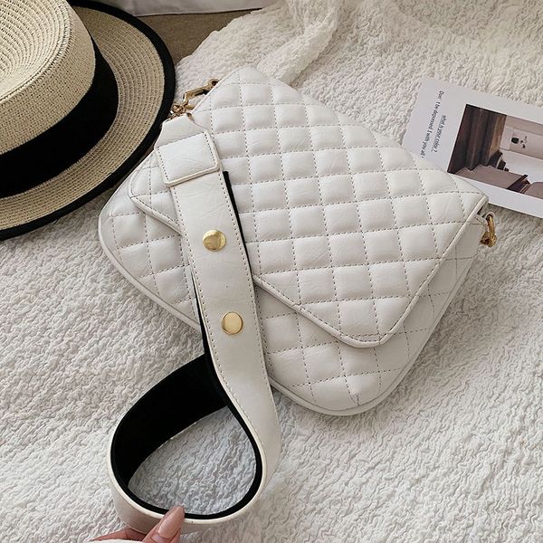 elegant female square crossbody bag 2020 fashion new quality pu leather women's designer handbag lattice shoulder messenger bag
elegant female square crossbody bag 2020 fashion new quality pu leather women's designer handbag lattice shoulder messenger bag