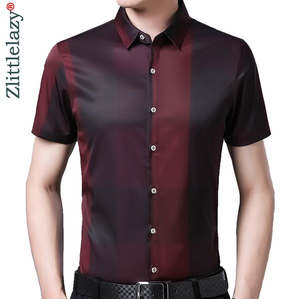 2020 brand short sleeve men social shirt summer streetwear casual plaid shirts dress mens slim regular fit clothes fashions 5241, White;black
2020 brand short sleeve men social shirt summer streetwear casual plaid shirts dress mens slim regular fit clothes fashions 5241, White;black