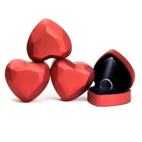 cgjxsheart shape led light up ring box holder proposal wedding band display storage jewelry box velvet heart -shaped love ringbox jewelry bo
cgjxsheart shape led light up ring box holder proposal wedding band display storage jewelry box velvet heart -shaped love ringbox jewelry bo