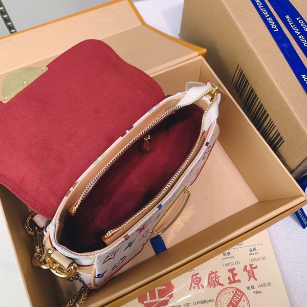 White Colorful Messenger bag wallet backpack main card holder duffel bag women handbags handbag horsebit card holder 2020 new
White Colorful Messenger bag wallet backpack main card holder duffel bag women handbags handbag horsebit card holder 2020 new