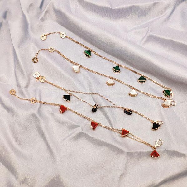 fashion sector bracelet rose gold color fan-shaped red agate double sector ladies bracelet white mother-of-pearl fan bracelet ornament, Golden;silver
fashion sector bracelet rose gold color fan-shaped red agate double sector ladies bracelet white mother-of-pearl fan bracelet ornament, Golden;silver