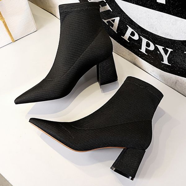 2021 women boots fetish knitting stripper cotton short ankle boots lady winter block low 7cm high heels chunky black shoes
2021 women boots fetish knitting stripper cotton short ankle boots lady winter block low 7cm high heels chunky black shoes