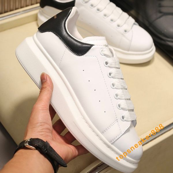 2020 velvet black mens womens chaussures shoes leather lace up platform white black casual shoes with box
2020 velvet black mens womens chaussures shoes leather lace up platform white black casual shoes with box