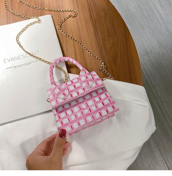 урожай кожа pu crossbody сумка для женщин цепи женщины плеча сумки мини кошельки путешествие крест тело сумка сумка закрылков
урожай кожа pu crossbody сумка для женщин цепи женщины плеча сумки мини кошельки путешествие крест тело сумка сумка закрылков